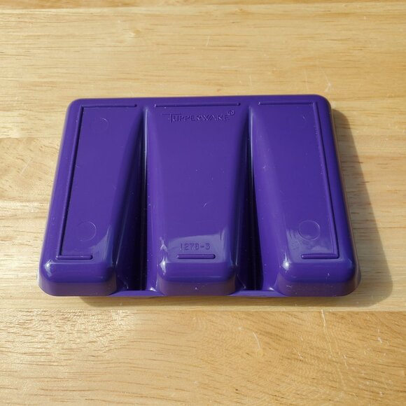 VTG Tupperware Game Gifts Door Hook Hanger, Soap Dish, Toothbrush Holder 1991 - Picture 13 of 13